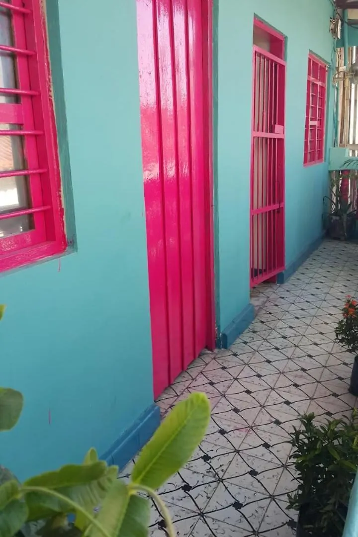 Hotel 868 Mikaili Spot Cartagena